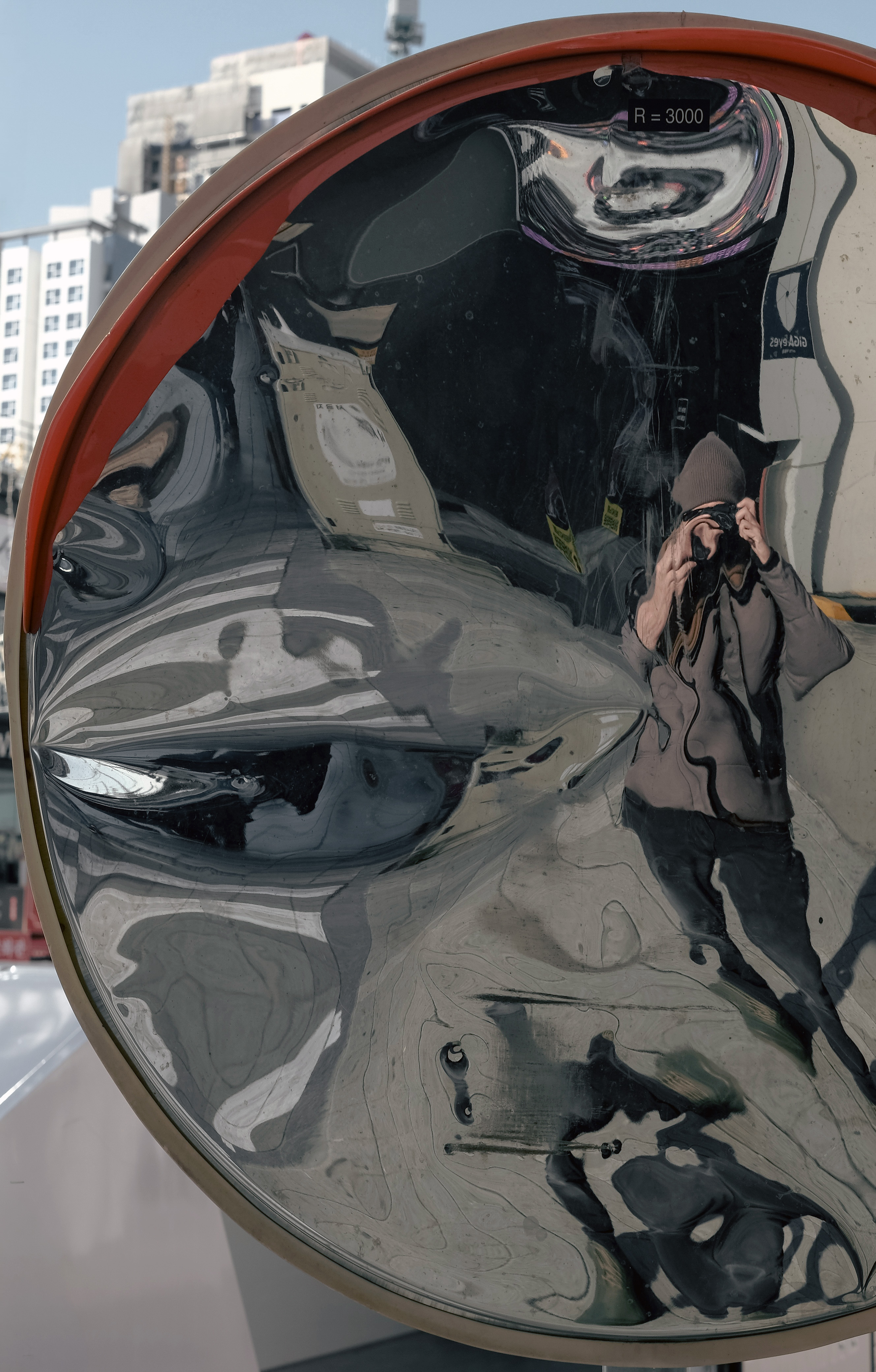 Odair Faléco vertical street photograph used as a contact call to action